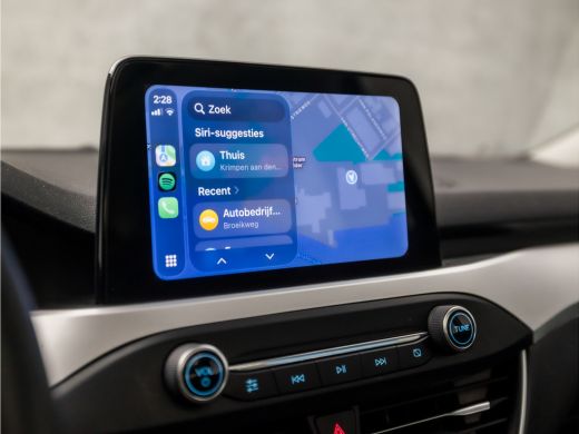 Ford Focus 1.0 EcoBoost Sport (PANORAMADAK, APPLE CARPLAY, GROOT NAVI, PARKEERSENSOREN, SPORTSTOELEN, LED KO... ActivLease financial lease