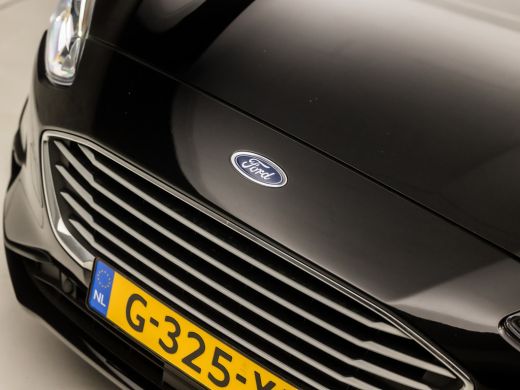 Ford Focus 1.0 EcoBoost Sport (PANORAMADAK, APPLE CARPLAY, GROOT NAVI, PARKEERSENSOREN, SPORTSTOELEN, LED KO... ActivLease financial lease