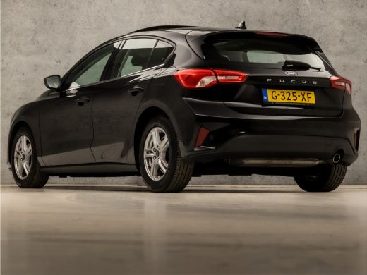 Ford Focus 1.0 EcoBoost Sport (PANORAMADAK, APPLE CARPLAY, GROOT NAVI, PARKEERSENSOREN, SPORTSTOELEN, LED KO... ActivLease financial lease