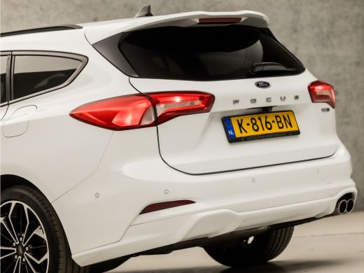 Ford Focus 1.0 EcoBoost ST Line (VIRTUAL COCKPIT, APPLE CARPLAY, GROOT NAVI, STUUR/STOELVERWARMING, SPORTSTO... ActivLease financial lease