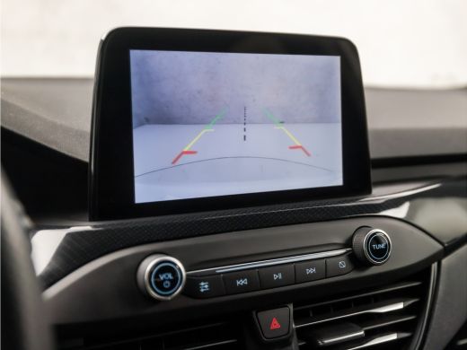 Ford Focus 1.0 EcoBoost ST Line (VIRTUAL COCKPIT, APPLE CARPLAY, GROOT NAVI, STUUR/STOELVERWARMING, SPORTSTO... ActivLease financial lease