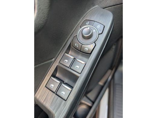 Ford Kuga 2.5 PHEV ST-Line 225pk | Winter Pack | Elek. Trekhaak | Camera | Carplay | 1e Eigenaar & Dealeron... ActivLease financial lease