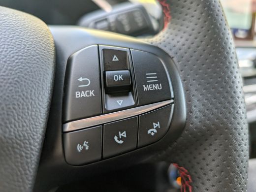 Ford Kuga 2.5 PHEV ST-Line 225pk | Winter Pack | Elek. Trekhaak | Camera | Carplay | 1e Eigenaar & Dealeron... ActivLease financial lease