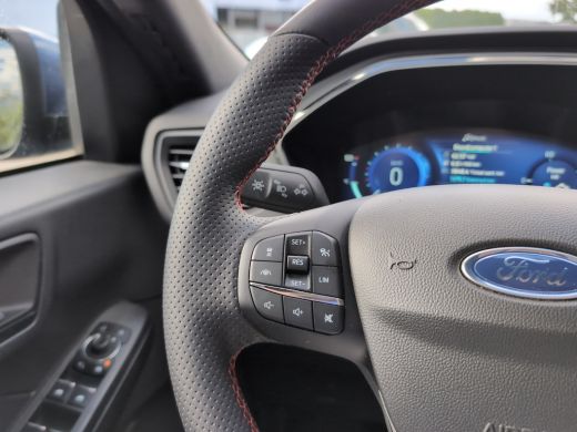 Ford Kuga 2.5 PHEV ST-Line | Pano | Trekhaak | Head-Up | Adap. Cruise | Navi ActivLease financial lease