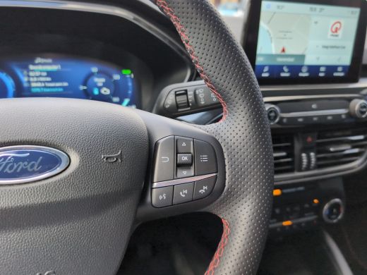 Ford Kuga 2.5 PHEV ST-Line | Pano | Trekhaak | Head-Up | Adap. Cruise | Navi ActivLease financial lease