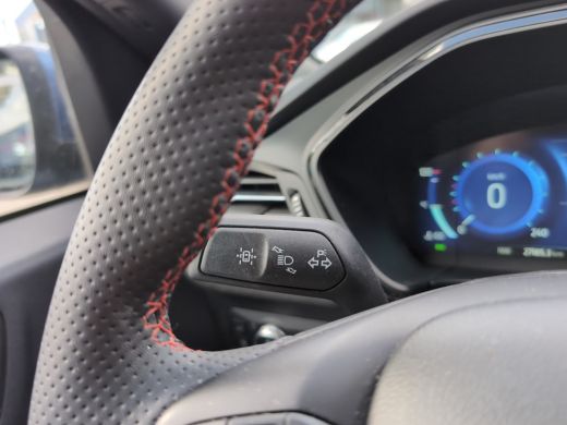 Ford Kuga 2.5 PHEV ST-Line | Pano | Trekhaak | Head-Up | Adap. Cruise | Navi ActivLease financial lease