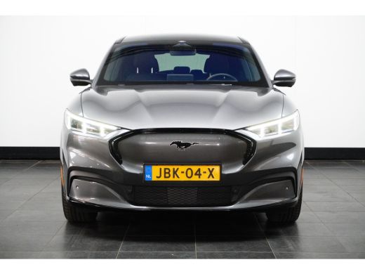 Ford Mustang Mach-E Mach-E Extended First Edition AWD 98 kWh | ALLE OPTIES! | Pano-dak | B&O audio | Technology pack ... ActivLease financial lease