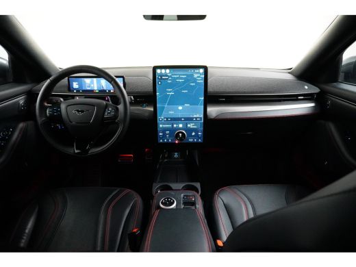 Ford Mustang Mach-E Mach-E Extended First Edition AWD 98 kWh | ALLE OPTIES! | Pano-dak | B&O audio | Technology pack ... ActivLease financial lease