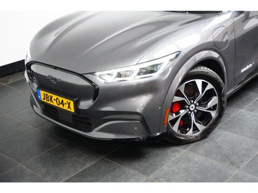 Ford Mustang Mach-E Mach-E Extended First Edition AWD 98 kWh | ALLE OPTIES! | Pano-dak | B&O audio | Technology pack ... ActivLease financial lease