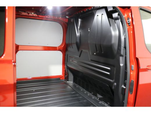 Ford Transit Custom 2.0 TDci L2 H1 Limited Airco Navigatie Apple Carplay Glaslook ActivLease financial lease