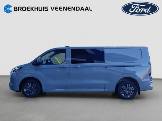Ford Transit Custom 320 2.5 PHEV L2H1 Limited DC | Dubbele schuifdeur | Trekhaak | Stoel- en Stuurverwarming | 17 inc... ActivLease financial lease
