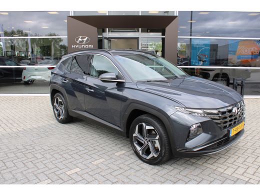 Hyundai Tucson 1.6 T-GDI PHEV Comfort Smart 4WD | Trekhaak | Parkeersensoren voor en achter | Camera | | Achterb... ActivLease financial lease