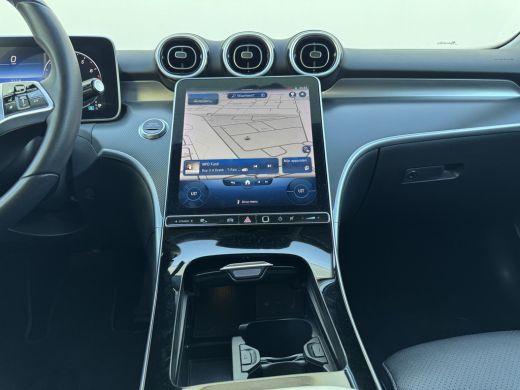 Mercedes-Benz C-Klasse Estate 200 Launch Edition Luxury Line Mild Hybrid 204pk | Voorstoelen verwarmd | Elektrische acht... ActivLease financial lease