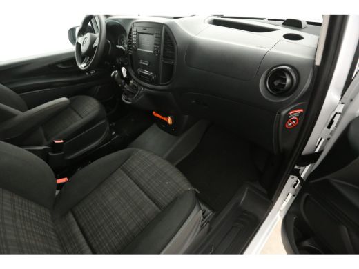 Mercedes-Benz Vito 111 CDI Lang Airco | Cruise | Camera | Navigatie | Parkeersensoren | Imperiaal | Trekhaak ActivLease financial lease