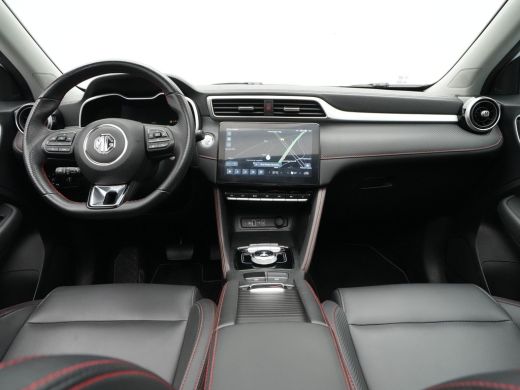 MG ZS EV EV Standard Range Luxury 50 kWh Navigatie 360 Camera Panoramadak Acc Pdc 310 ActivLease financial lease