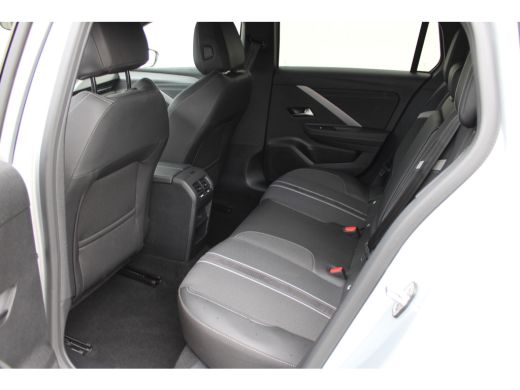 Opel Astra Sports Tourer 1.2 Turbo Hybrid GS / Navigatie / 360 Camera / PDC V+A / Stuur -en Stoelverwarmd / ... ActivLease financial lease