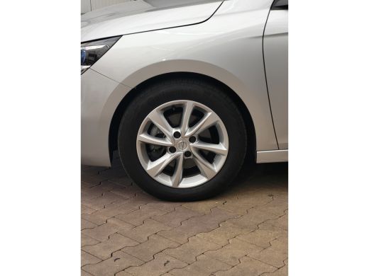 Opel Corsa 1.2 Level 3 | LED | Navi by App | Lichtmetalen velgen | Cruise Control | Airco | Apple Carplay/An... ActivLease financial lease