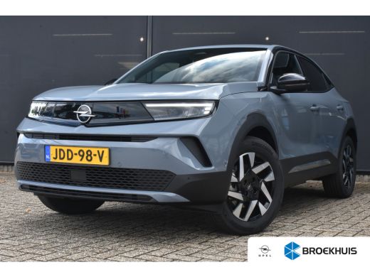 Opel Mokka-e Business Edition 54 kWh 3 Fase 156pk DEMO-DEAL! | Stuur/Stoelverwarming | Navigatie | Adaptive Cr... Opel Mokka-e Business Edition 54 kWh 3 Fase 156pk DEMO-DEAL! | Stuur/Stoelverwarming | Navigatie | Adaptive Cr...