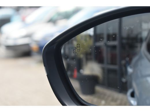 Opel Mokka-e Business Edition 54 kWh 3 Fase 156pk DEMO-DEAL! | Stuur/Stoelverwarming | Navigatie | Adaptive Cr... ActivLease financial lease