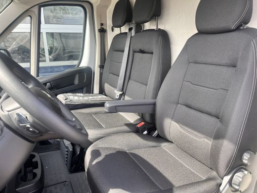 Opel Movano Electric L2 H3 110KW | Camera | Navi | PDC achter | Keyless | Cruise control | Airco | 22KW Lader | ActivLease financial lease