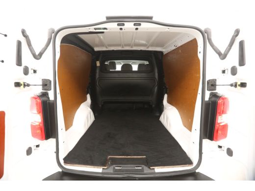 Opel Vivaro 2.0 CDTI L3H1 | DC | 5 Persoons | Automaat | 360° | Carplay | Head up Display | LED | 2xSchuifdeu... ActivLease financial lease
