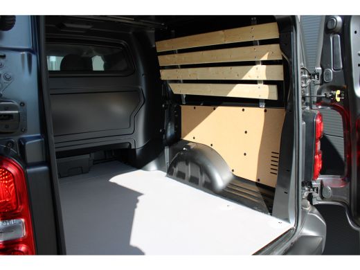 Opel Vivaro 2.0 Diesel 180 S&S L3 DC | Navi By App | Camera | Trekhaak | All Season | Glaslookpanelen | LMV |... ActivLease financial lease