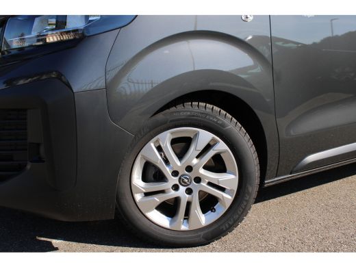 Opel Vivaro 2.0 Diesel 180 S&S L3 DC | Navi By App | Camera | Trekhaak | All Season | Glaslookpanelen | LMV |... ActivLease financial lease