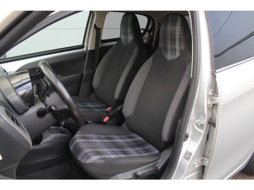 Peugeot 108 1.0 e-VTi Active Automaat | Airco Centrale vergr. | Bluetooth | Electrisch pakket | Automaat | Ai... ActivLease financial lease