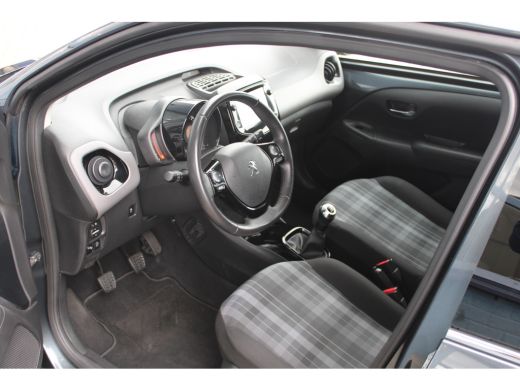 Peugeot 108 1.0 e-VTi Allure | Achterruit verduisterd | Achteruitrijcamera | Achteruitrijcamera met 180° Area... ActivLease financial lease