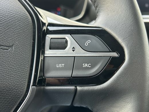 Peugeot 208 1.2 PureTech 100 Allure | Achteruitrijcamera | Apple Carplay/Android Auto | Navigatiesysteem full... ActivLease financial lease