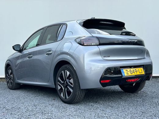 Peugeot 208 1.2 PureTech 100 Allure | Achteruitrijcamera | Apple Carplay/Android Auto | Navigatiesysteem full... ActivLease financial lease