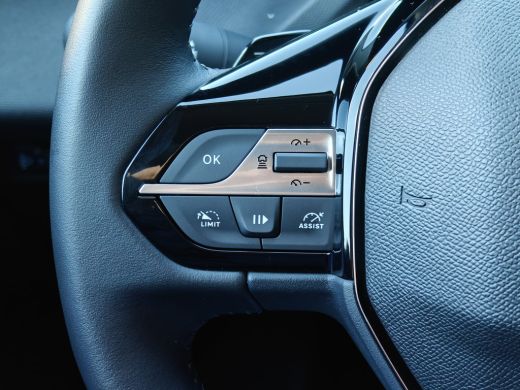 Peugeot 308 1.6 Plug-in Hybrid 180 Allure Avantage | 7,4 kW lader | Achteruitrijcamera | Apple Carplay/Androi... ActivLease financial lease