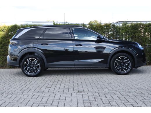 Peugeot 5008 1.2 Hybrid 136 Allure | Adaptieve Cruise | 360 Camera | 7-Persoons | Stuurverwarming | Navi | Car... ActivLease financial lease