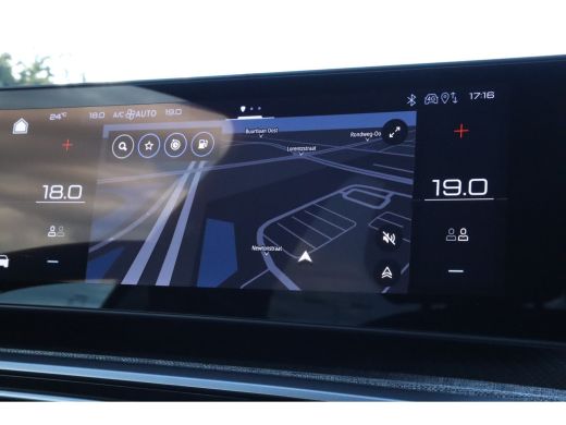 Peugeot 5008 1.2 Hybrid 136 Allure | Adaptieve Cruise | 360 Camera | 7-Persoons | Stuurverwarming | Navi | Car... ActivLease financial lease
