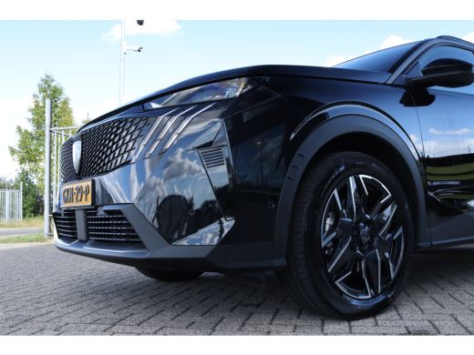 Peugeot 5008 1.2 Hybrid 136 Allure | Adaptieve Cruise | 360 Camera | 7-Persoons | Stuurverwarming | Navi | Car... ActivLease financial lease
