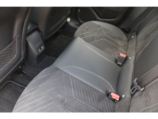 Peugeot e-208 EV GT 51 kWh | Nieuw model | Navigatie | Camera | Stoelverwarming | Adaptieve cruise | Fase 3 | B... ActivLease financial lease