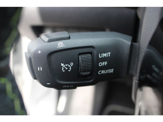 Peugeot e-208 EV GT 51 kWh | Nieuw model | Navigatie | Camera | Stoelverwarming | Adaptieve cruise | Fase 3 | B... ActivLease financial lease
