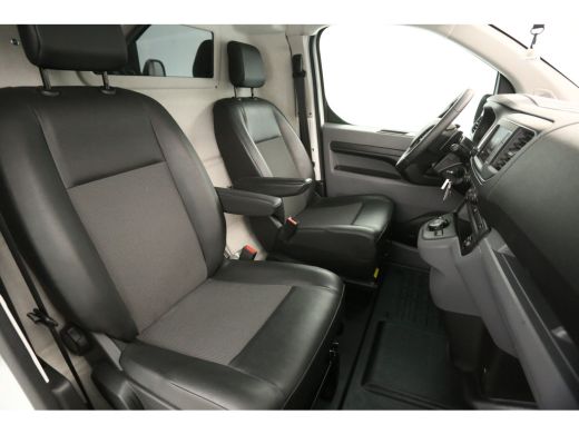 Peugeot Expert 2.0 BlueHDI L3H1 | 177PK | Automaat | 360 Camera | Carplay | Cruise | Airco | LED | Navi | PDC ActivLease financial lease