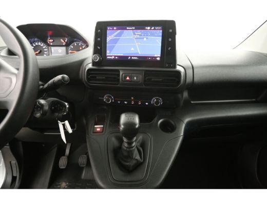 Peugeot Partner 1.2 PureTech L1H1 Benzine | EMISSIEVRIJE ZONE | Airco | Cruise | Carplay | Navigatie | Parkeersen... ActivLease financial lease