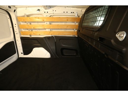 Peugeot Partner 1.2 PureTech | 111PK | Benzine | Airco | Cruise | Carplay | Navigatie | Parkeersens. ActivLease financial lease