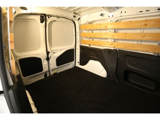 Peugeot Partner 1.2 PureTech | 111PK | Benzine | Airco | Cruise | Carplay | Navigatie | Parkeersens. ActivLease financial lease