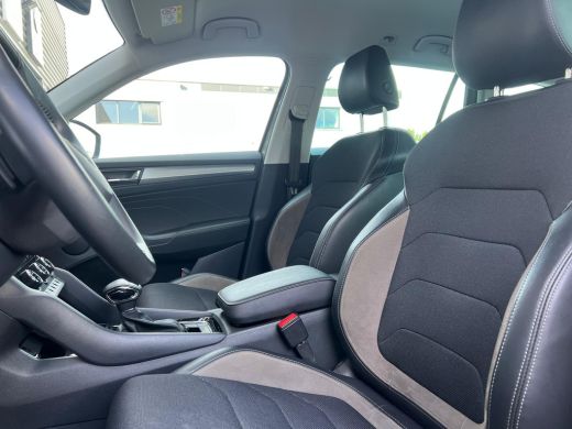 Skoda Kodiaq 1.5 TSI Business Edition 7-DSG Trekhaak | Stoel verwarming V+A | A-uitrijcamera | ActivLease financial lease