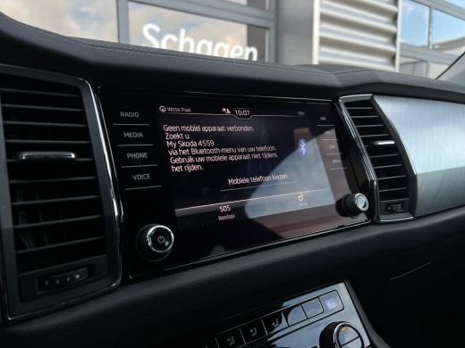 Skoda Kodiaq 1.5 TSI Business Edition 7-DSG Trekhaak | Stoel verwarming V+A | A-uitrijcamera | ActivLease financial lease