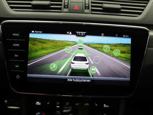Skoda Superb Combi 1.4 TSI iV Sportline Business 218PK DSG Pano-Schuifdak, Adaptieve Cruise Controle, 360gr. C... ActivLease financial lease