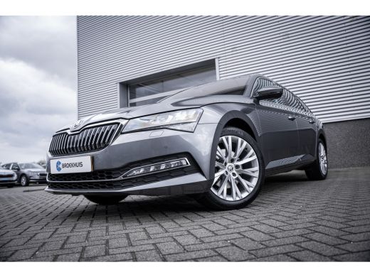 Skoda Superb Combi 1.5 TSI ACT 150PK DSG Business Edition Plus | Achteruitrijcamera | Cruise control adaptief ... ActivLease financial lease
