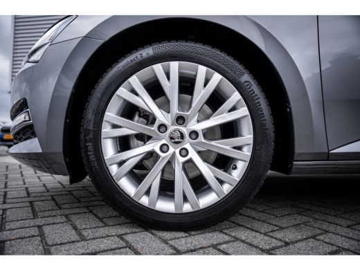 Skoda Superb Combi 1.5 TSI ACT 150PK DSG Business Edition Plus | Achteruitrijcamera | Cruise control adaptief ... ActivLease financial lease