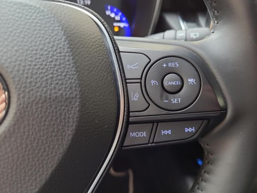 Toyota Corolla Touring Sports 2.0 Hybrid Executive | Apple CarPlay | Blindspot | Head Up | Parkeersensor | Rijklaarprijs incl. ... ActivLease financial lease