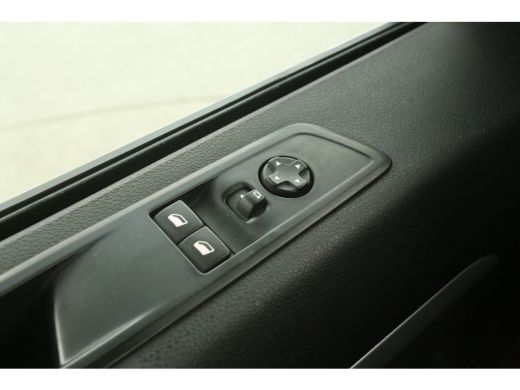 Toyota ProAce 2.0 D-4D L3H1 | DC | Airco | Cruise | Camera | 2xSchuifdeur | Navi | Trekh. | Parkeersens. ActivLease financial lease