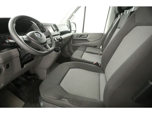 Volkswagen Crafter 2.0 TDI 177PK | Bakwagen L4.52m | Zijdeur | Laadklep |  Airco | Camera | Cruise | 3 Persoons | Ca... ActivLease financial lease