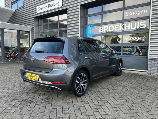 Volkswagen e-Golf E-DITION | Winterpakket | Warmtepomp | Donkere ramen achter | Voorruit verwarmbaar | Keyless Acce... ActivLease financial lease